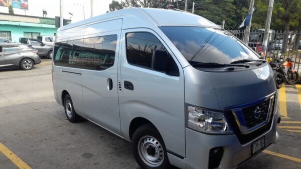 NISSAN URVAN (VIAJES) - Imagen 5