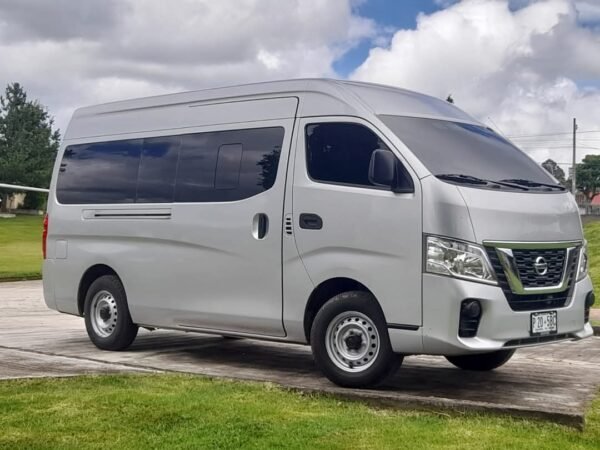 NISSAN URVAN (VIAJES) - Imagen 12