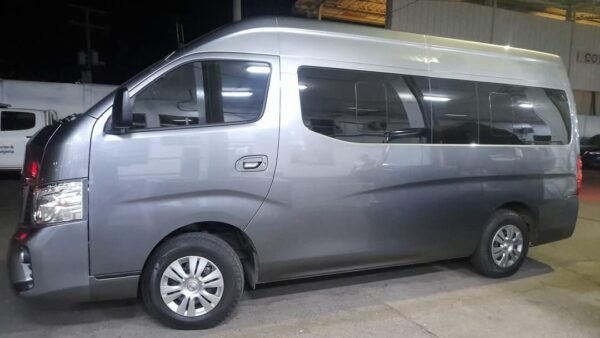 NISSAN URVAN (VIAJES) - Imagen 2